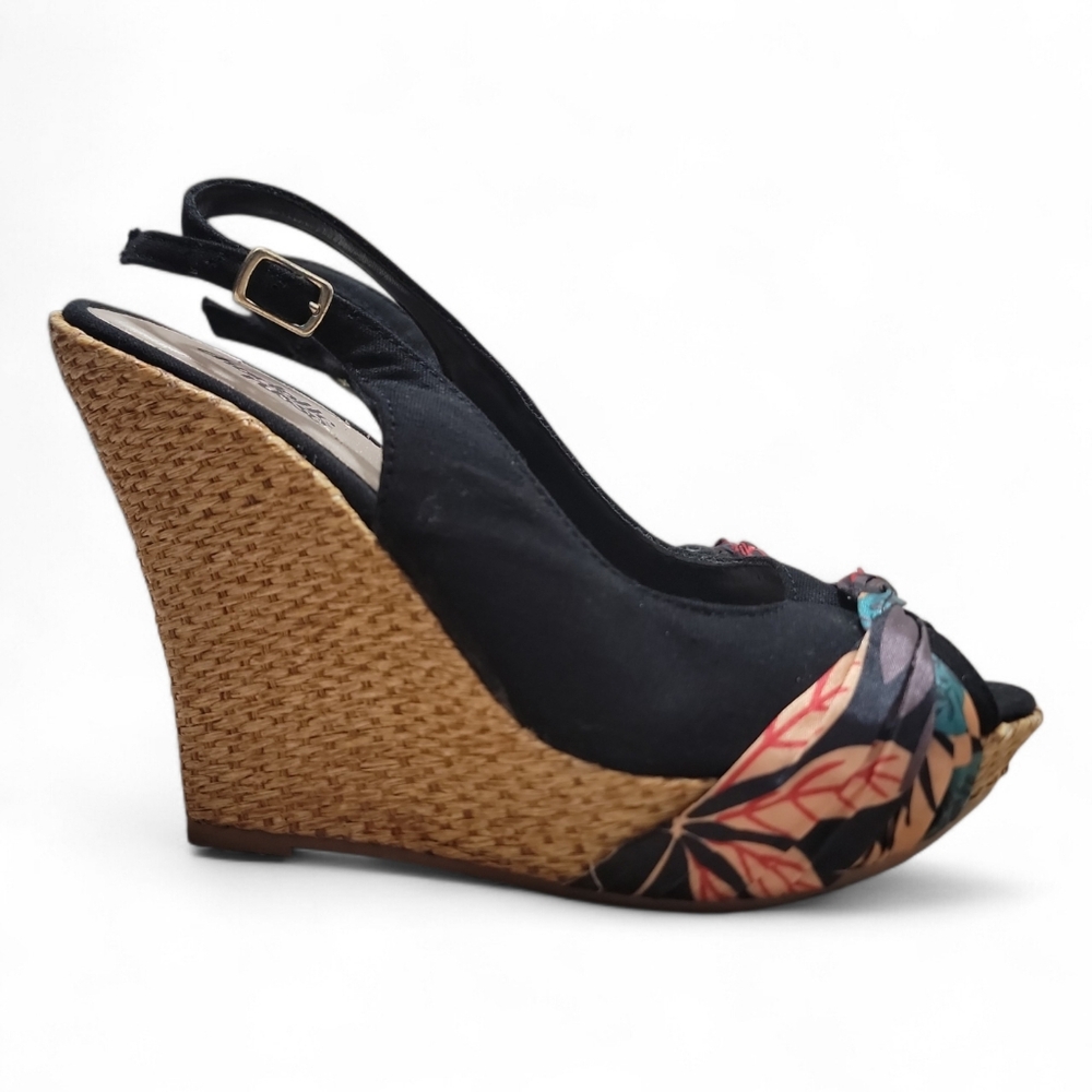 Floral Wedge Sandals in Natural Straw and Multicolor - charlotte russe - size 8